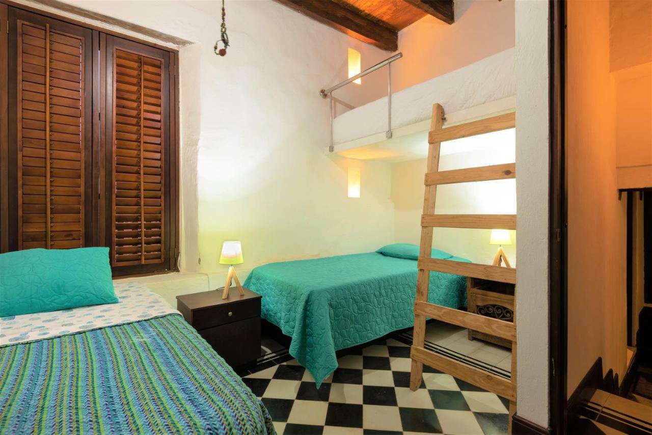 Casa San Pedro - Exclusive 3br Colonial In Centro Historico By Huespedia * Cartagena