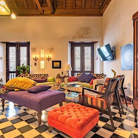 Casa San Pedro - Exclusive 3br Colonial In Centro Historico By Huespedia * Cartagena